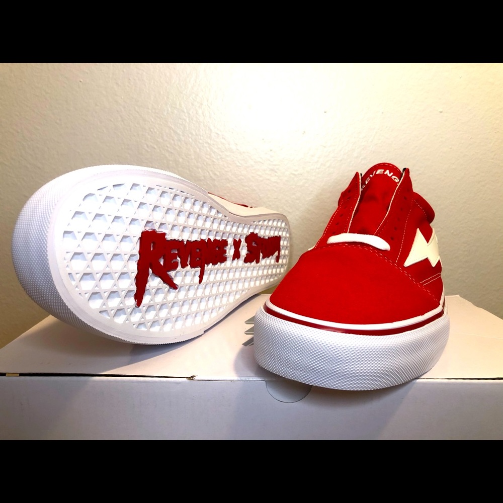 ⚠️SOLD⚠️ Revenge X Storm “Red” Sz 10